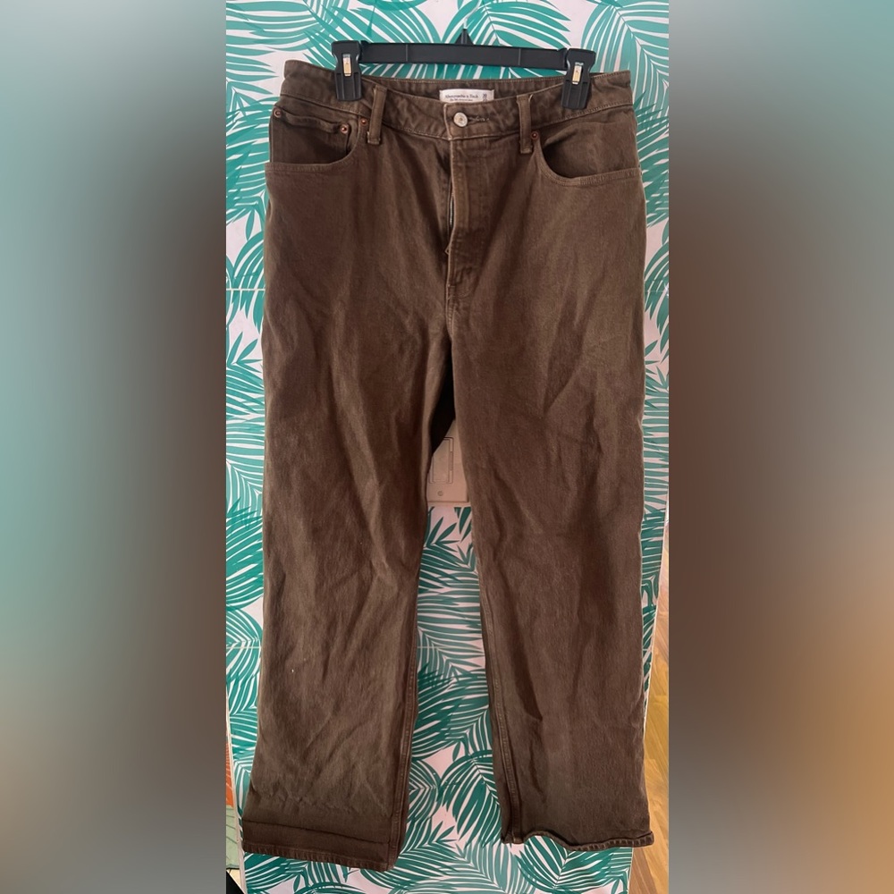 Abercrombie & Fitch Olive Green High-Rise Straight Jeans